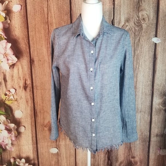 Beach lunch lounge Elyse linen frayed hem … - Picture 1 of 6